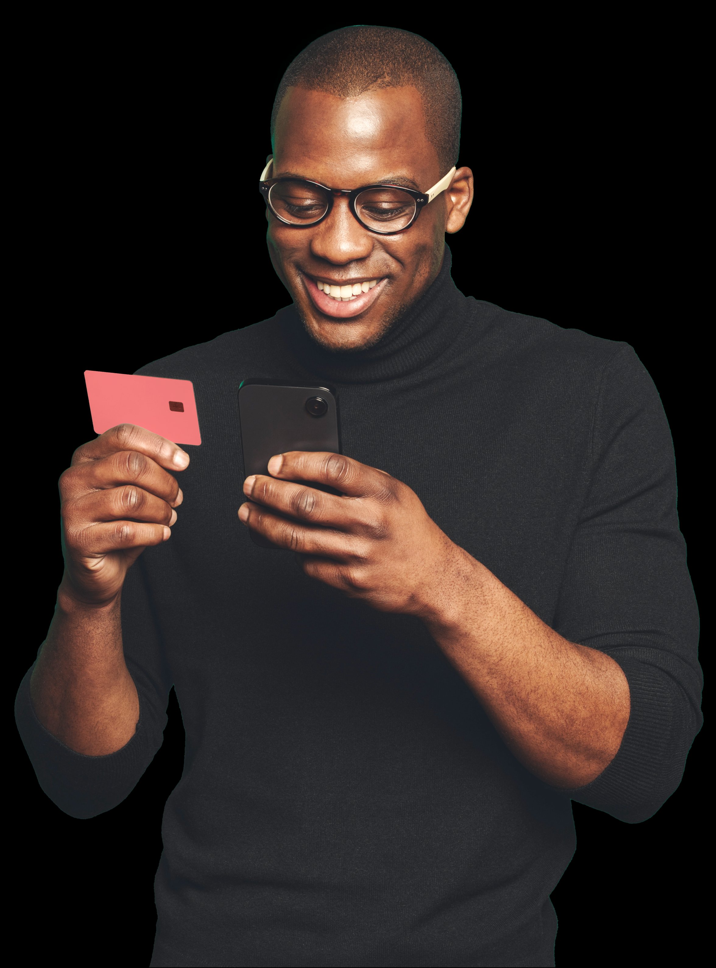 Utilisateur Bloom avec sa carte et son smartphone